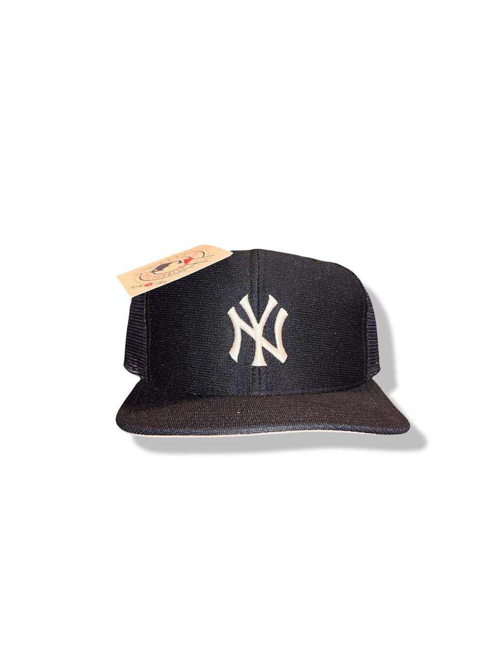New Era New York Yankees Trucker Hat Medium - Large Vintage Deadstock